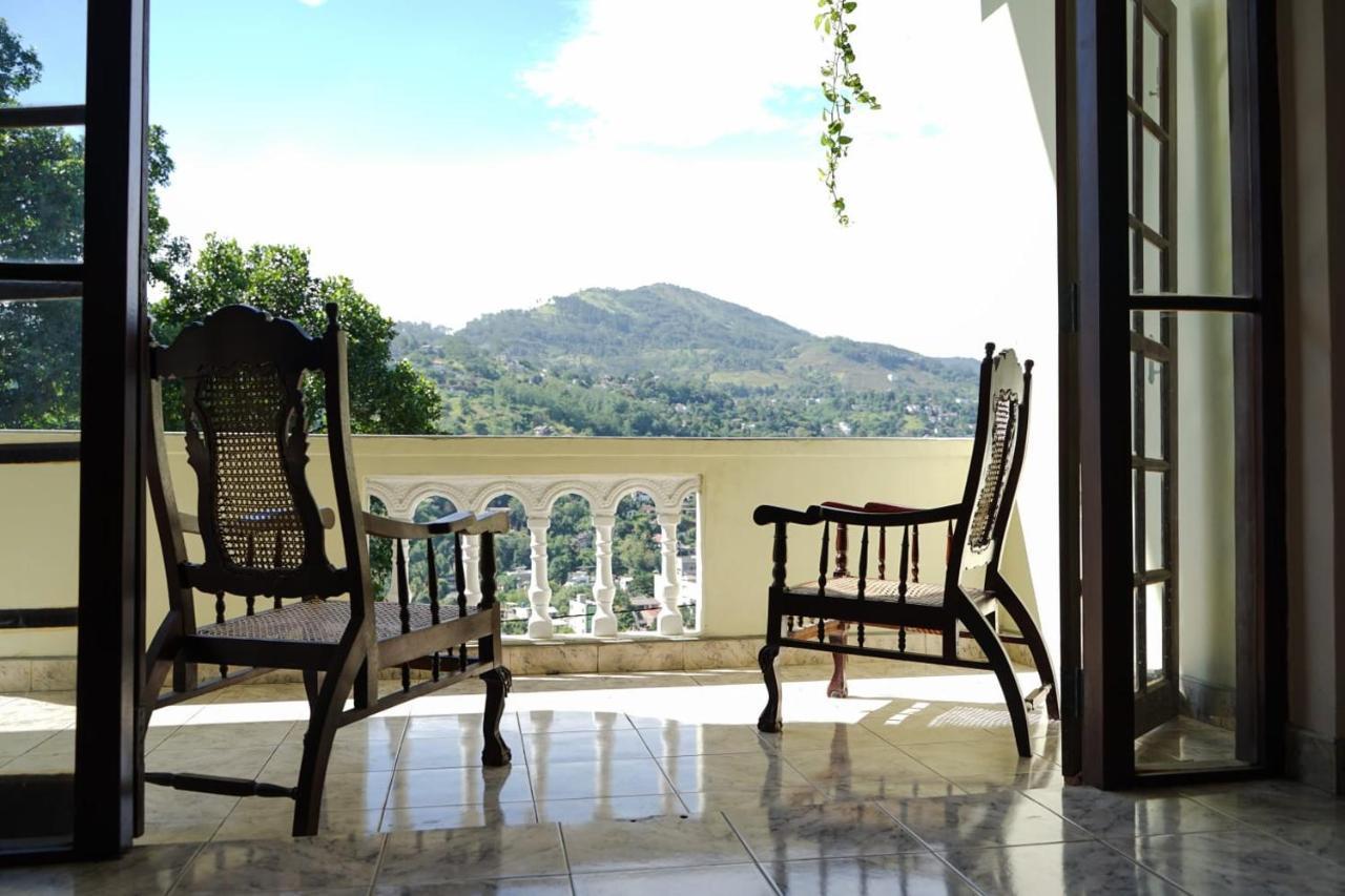 The Bbc Cheliyan Villa Kandy Extérieur photo